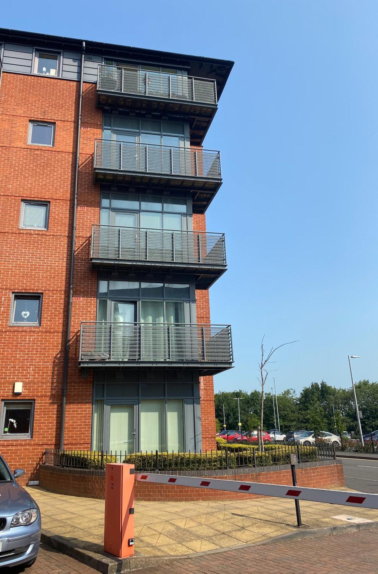 Station Side Penthouse Apartment Вулвергемптон Стая снимка